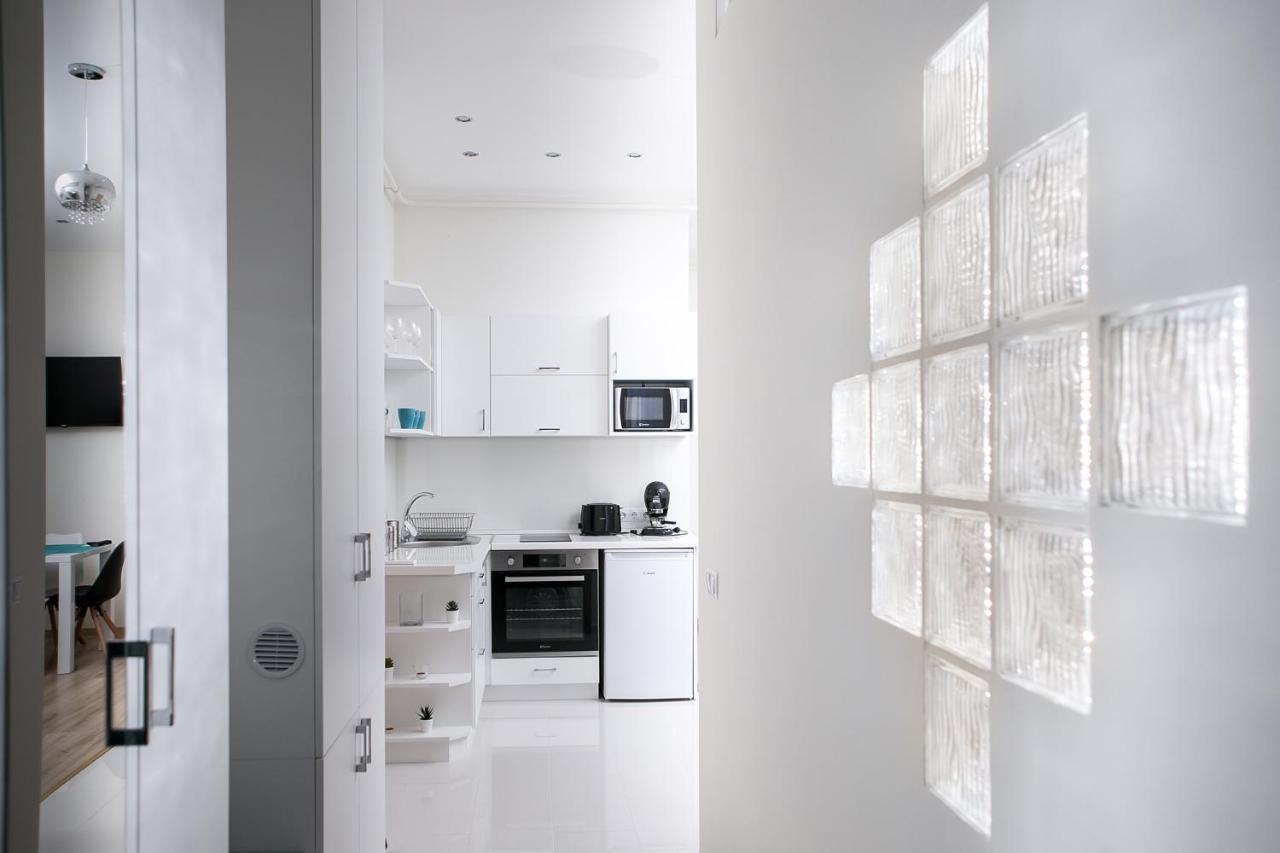 Forras Apartman Eger Buitenkant foto